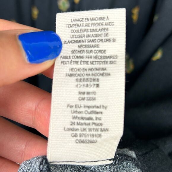 Free People Love Grows Black Geometric Print Long Slv Keyhole Romper Playsuit S - Picture 14 of 16